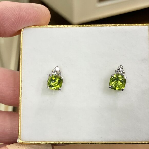 Peridot And Diamond White Gold Earrings - Picture 1 of 6